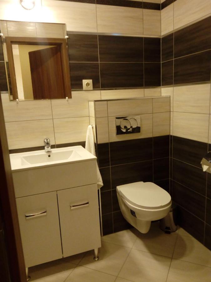 Buzavirag Apartmanhaz Balatonakali Zewnętrze zdjęcie